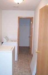 2nd image of 1673 Philipp Way