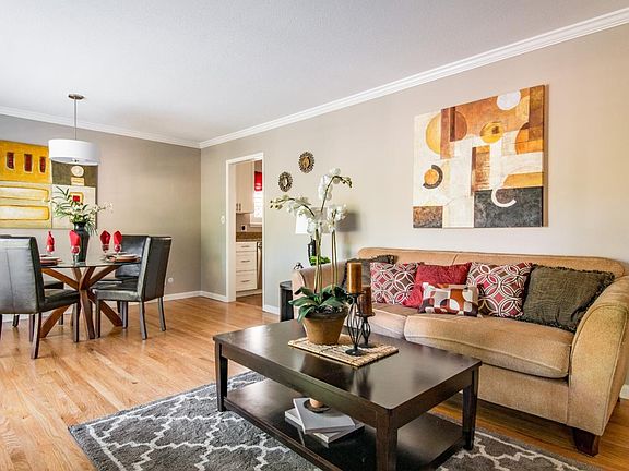 5th image of 1634 Inglis Ln