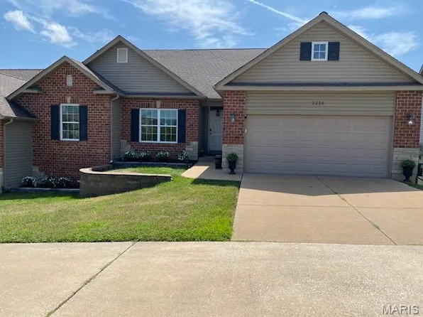 2225 Prairie Hollow Rd, Imperial, MO 63052