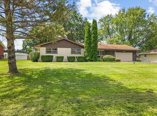 3147 Pheasant Ln, Belvidere, IL 61008