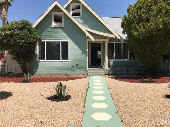 2332 Oregon Dr, Bakersfield, CA 93306