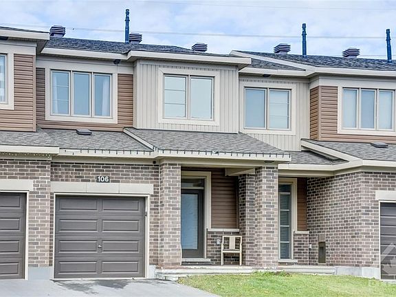 2nd image of 106 Livorno Ct