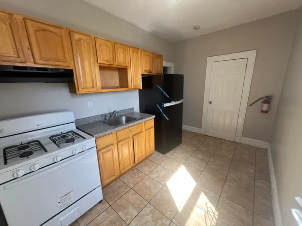 75 N 7th St, Newark, NJ