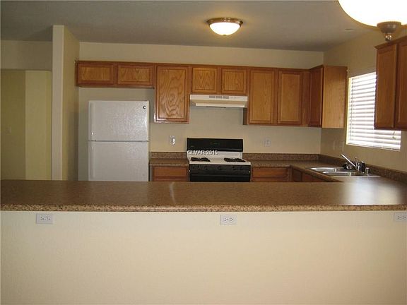 4th image of 9813 Camino Loma Verde Ave #0