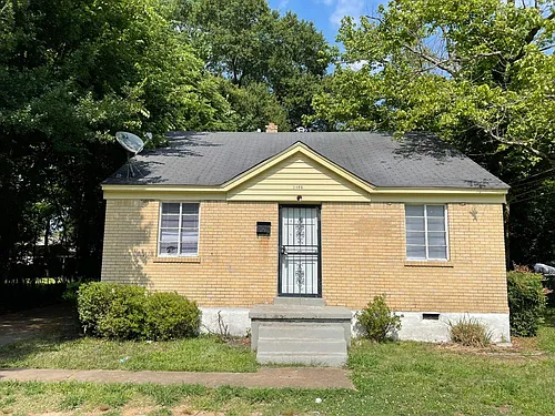 2106 Charleston Rd Photo 1