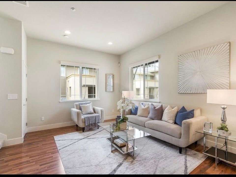 1st image of 1116 Trinity Ln