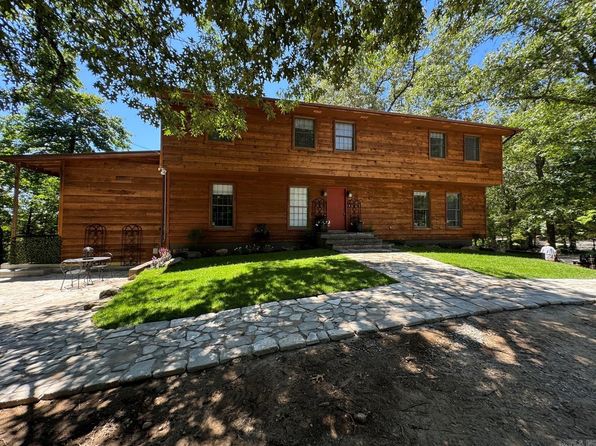 444 Cedar Cabin Ln, Calico Rock, AR 72519