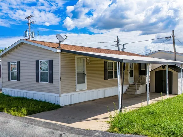 2700 Brookpark Rd Trailer 101, Cleveland, OH 44134