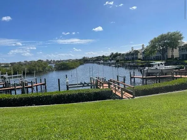 220 Eagle Drive, Jupiter, FL 33477