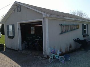 1686 Kloha Rd, Bay City, MI 48706