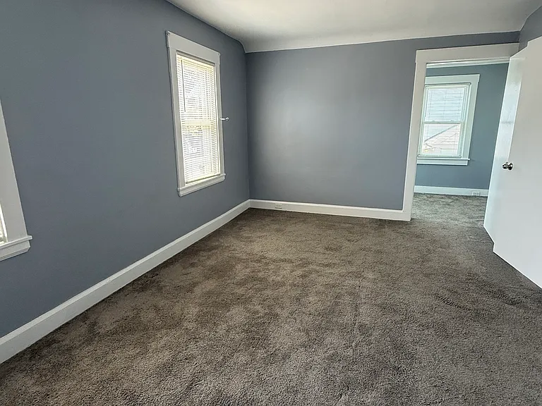 146 Greene St — Photo 12