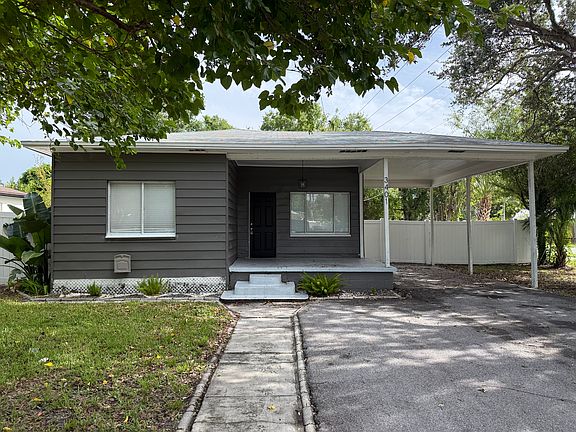 3rd image of 3401 W Union St