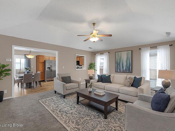 2nd image of 3330 Rainview Cir