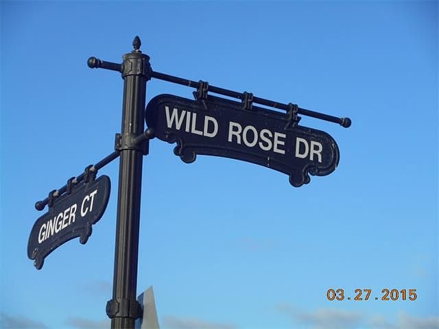 1st image of 106 Wild Rose Dr