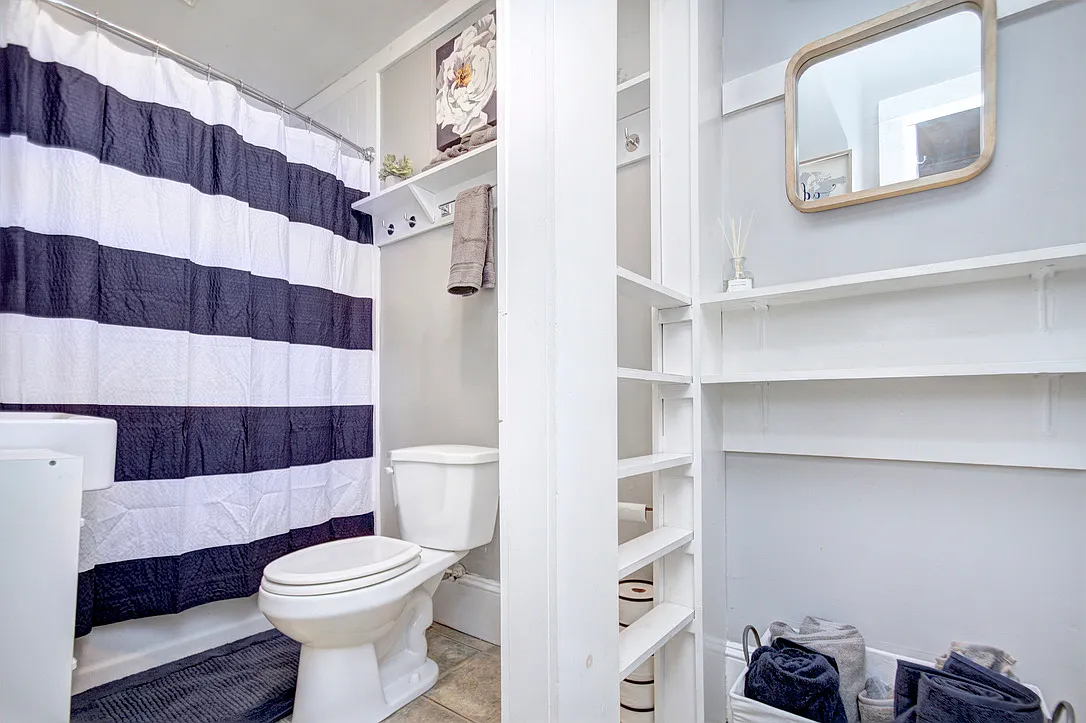 2 bed, 1480 sqft, $2,400 — Photo 2