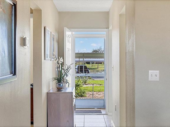 4th image of 9610 Club South Cir Unit 4105