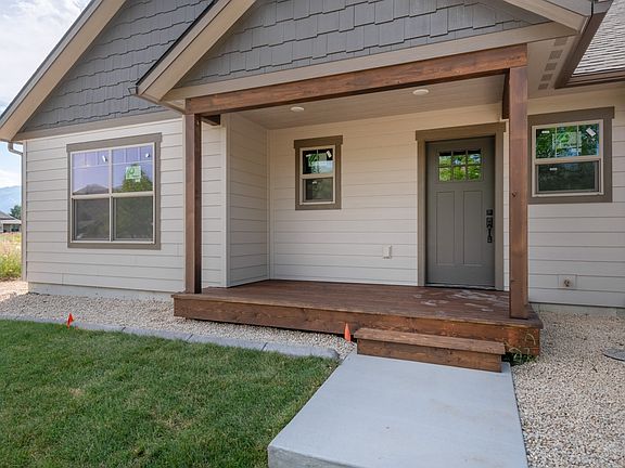 2nd image of 11485 Newt Ln