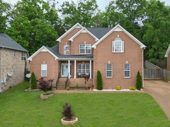 126 Ridgeview Trce, Hendersonville, TN 37075