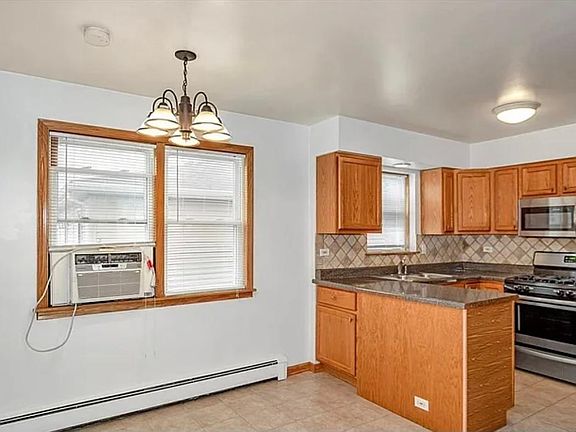 3rd image of 7441 W Fullerton Ave APT 2S