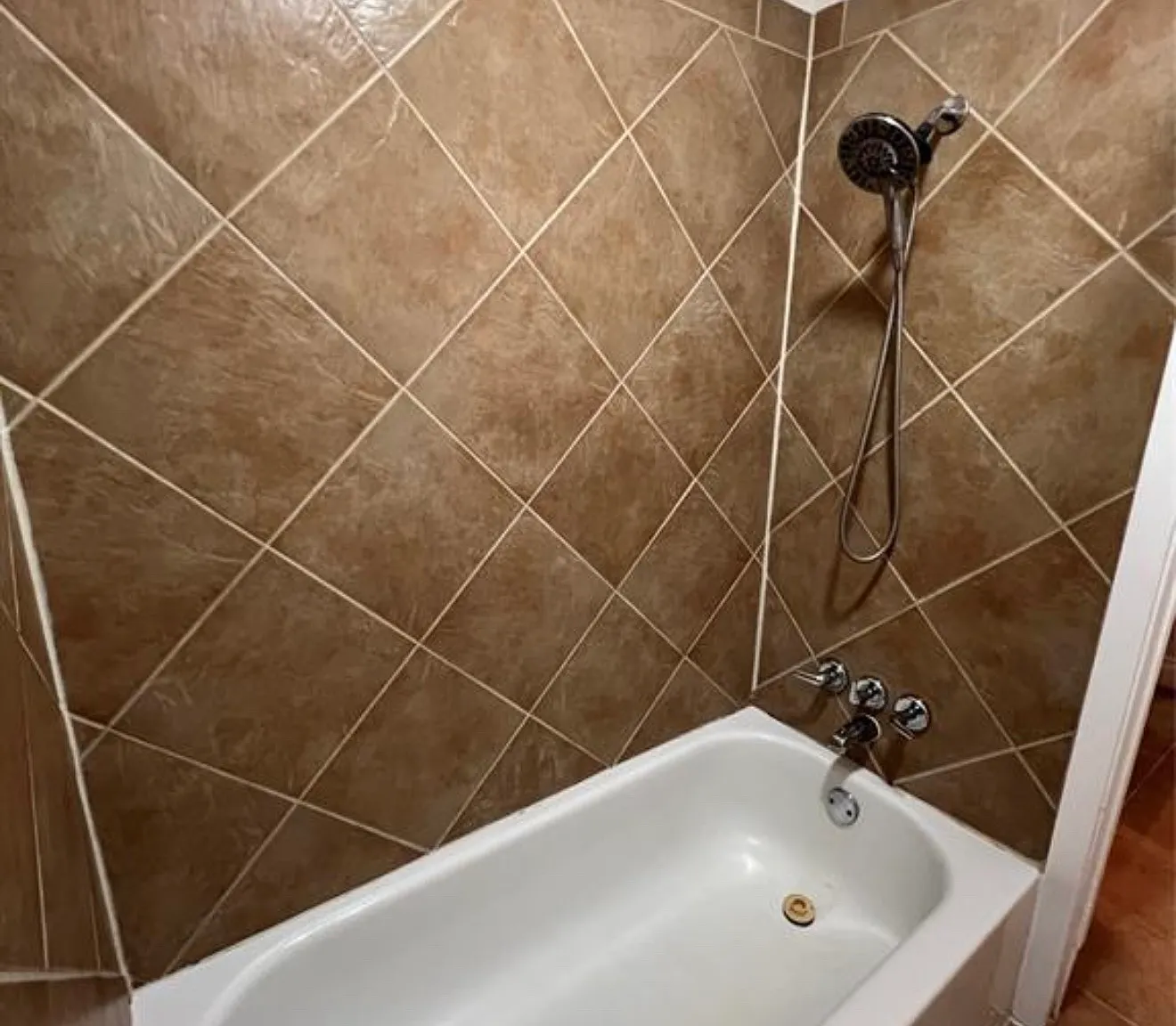 3 bed, 1400 sqft, $1,875 — Photo 4