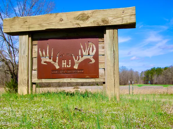 773 Harges Rd, Grenada, MS 38901