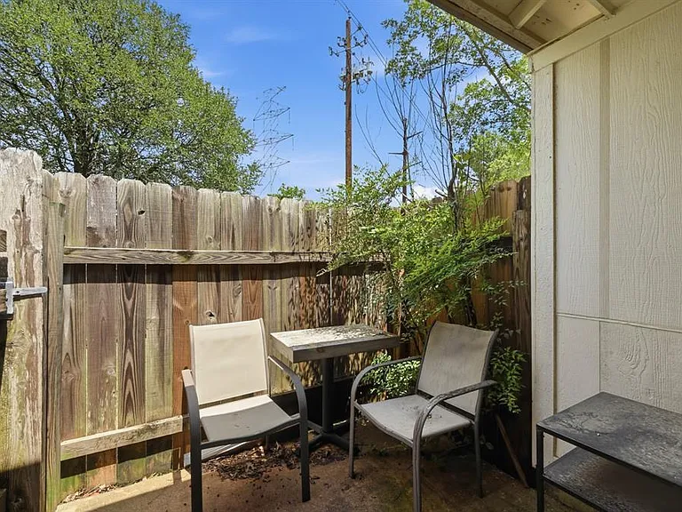 11728 Norwegian Wood Dr — Photo 25