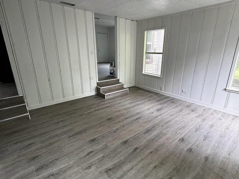 5317 Kilpatrick Ave — Photo 22