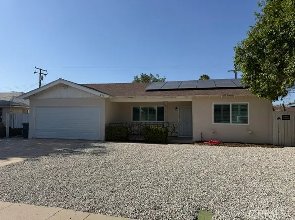 780 Shellie Ln, Hemet, CA 92543