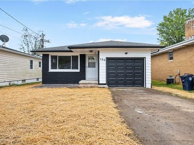 586 Hillman Rd, Akron, OH, 44312