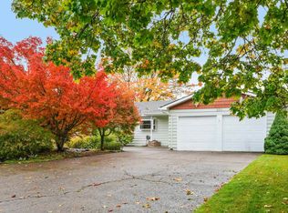 936 Kingwood Dr NW, Salem, OR 97304
