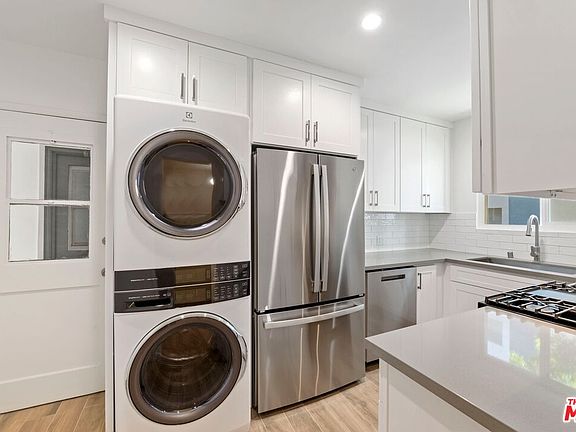 5th image of 1250 N Crescent Hts #2
