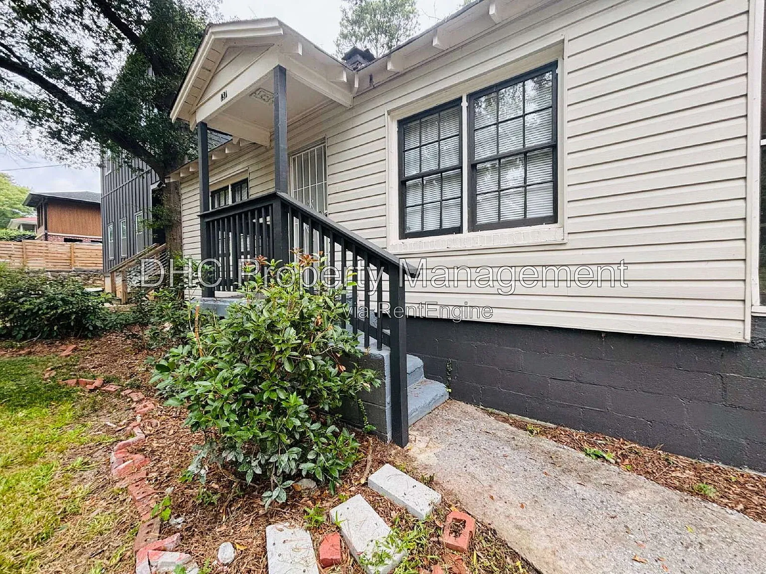 2 bed, 2.0 bath, 1150 sqft, $1,495 — Photo 2