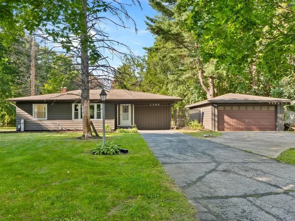 1100 97th STREET, Pleasant Prairie, WI 53158