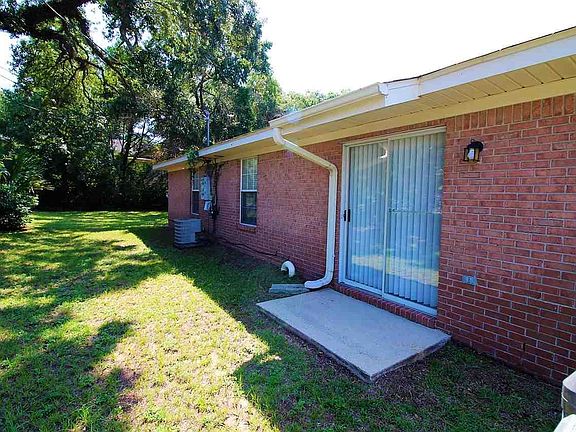 2nd image of 330 N Reus St #B