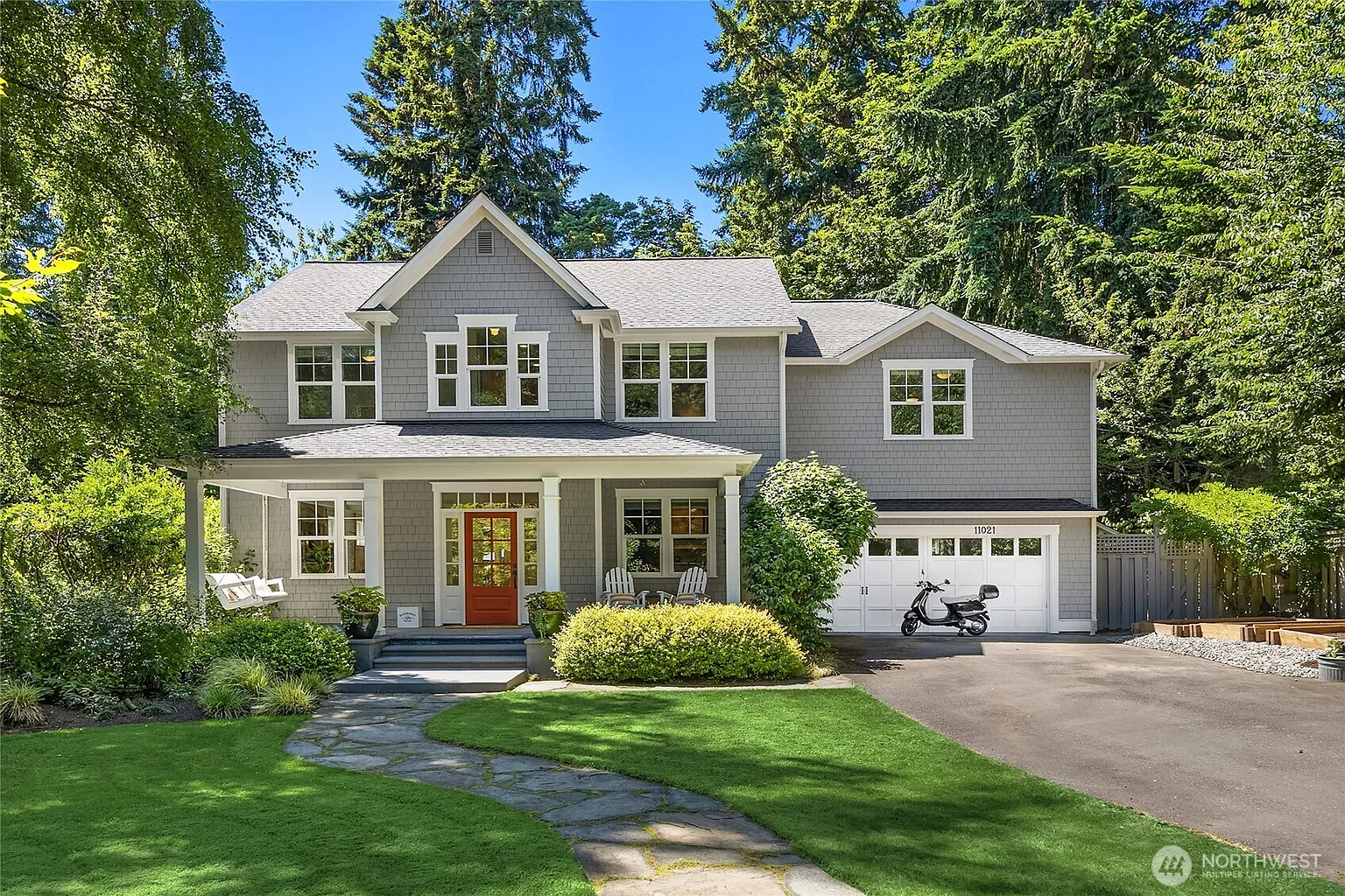 11021 Manitou Beach Drive NE photo 1