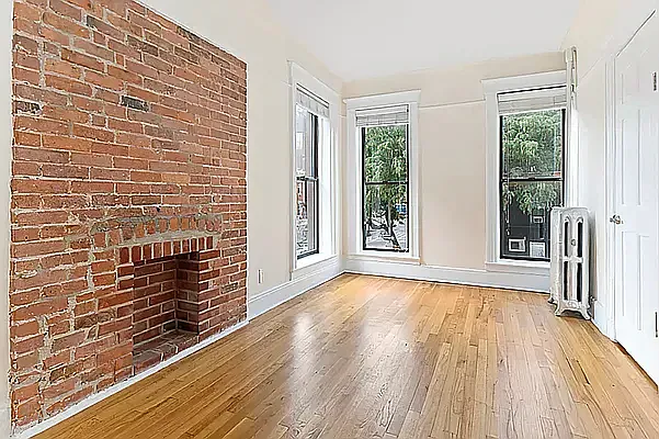 Rented by The Agency | media 1