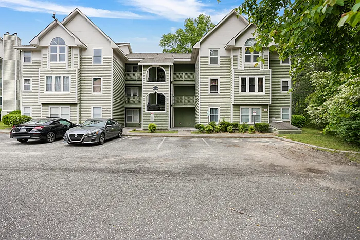 6716 Willowbrook Dr #7 — Photo 3