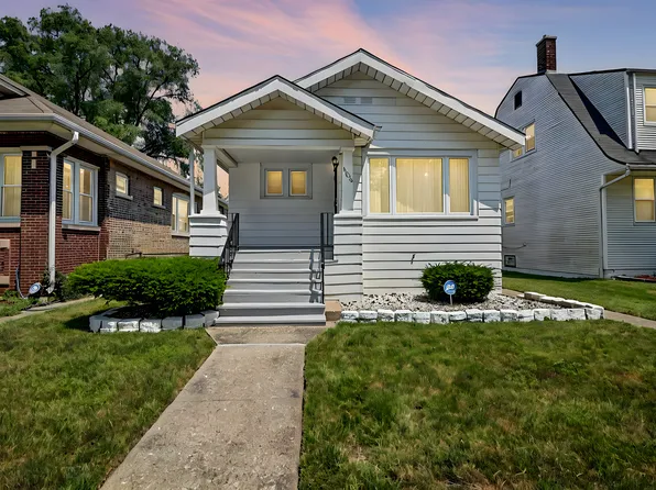 11039 S Lowe Ave, Chicago, IL 60628