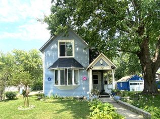 640 11th St, Windom, MN 56101