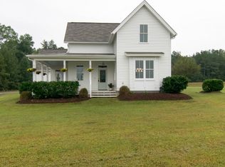 22 Gennessee Dr, Zebulon, NC 27597