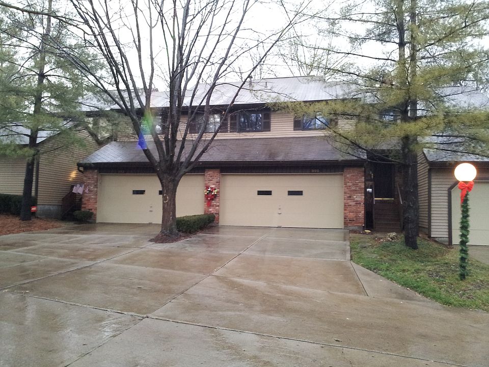 1st image of 300 Bedford Glen Ln