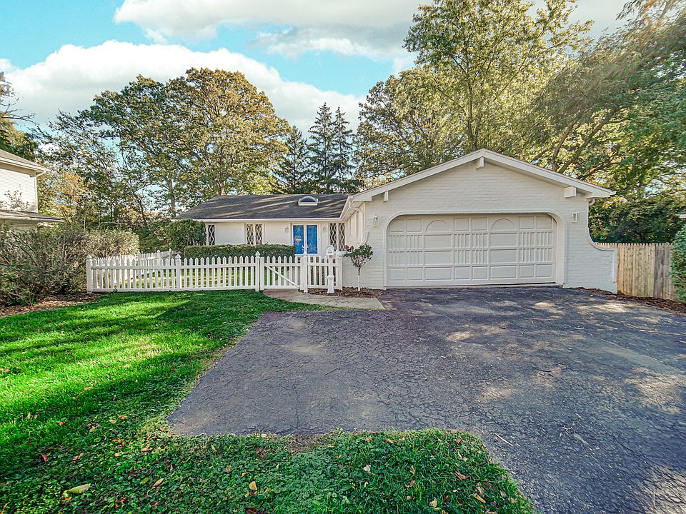 1st image of 1046 Illinois Rd