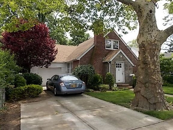 3rd image of 24 N Cambridge St