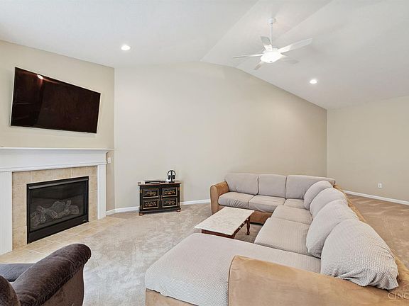 5th image of 2846 Parkwalk Dr