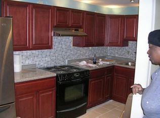 1375 Farrington Rd, Philadelphia, PA 19151