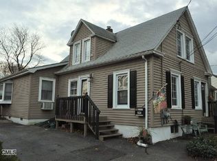 295 Jennings Rd, Fairfield, CT 06825