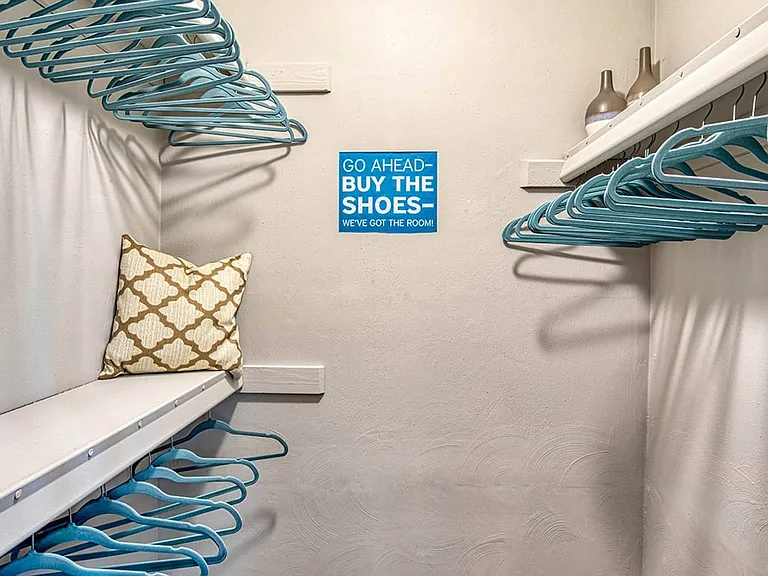 Walk-in closet