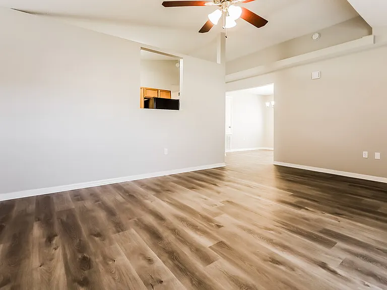11730 Lynn Brook Cir — Photo 4