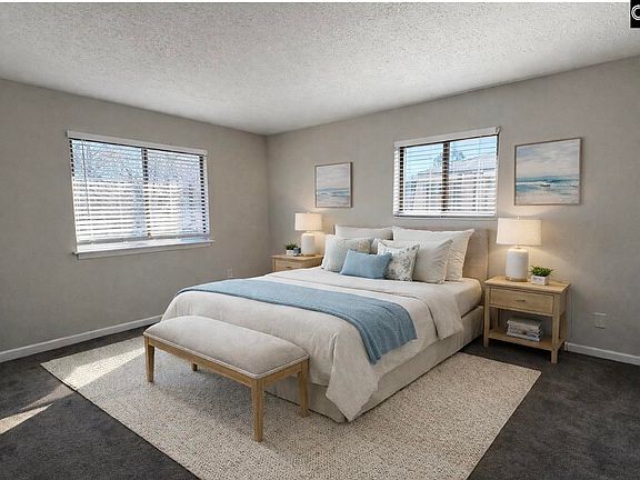 4th image of 1409 Old Manor Rd