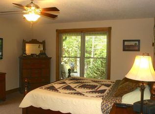 528 Ridge Top Dr, Jamestown, TN 38556